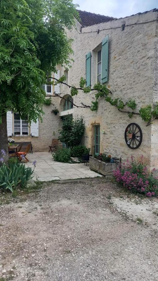 Le Clos Du Merry Joux-la-Ville Extérieur photo